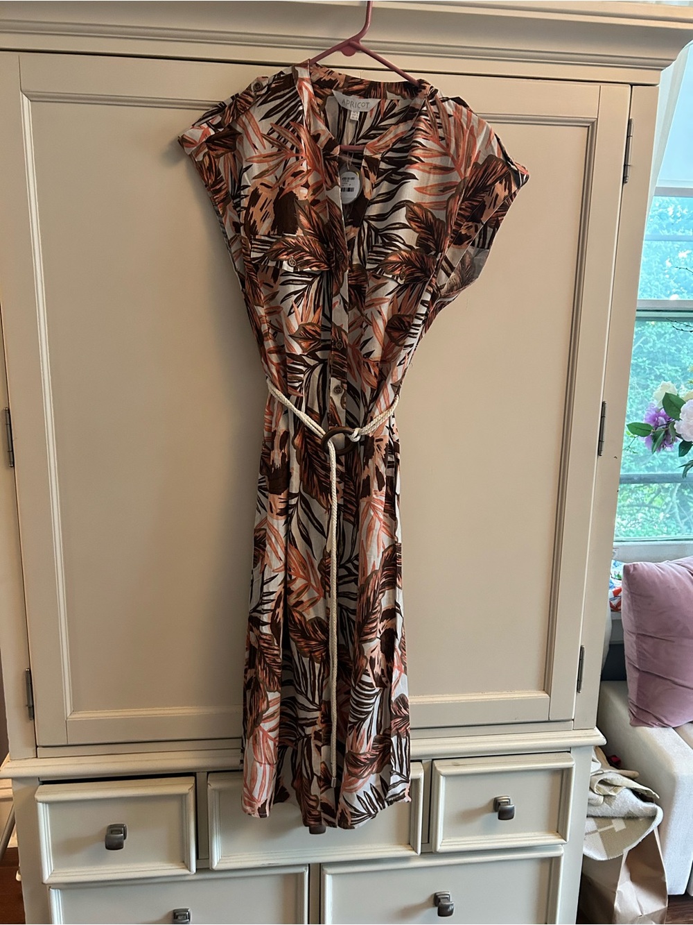APRICOT Tropical Leaf Midi Dress in Brown & Cream